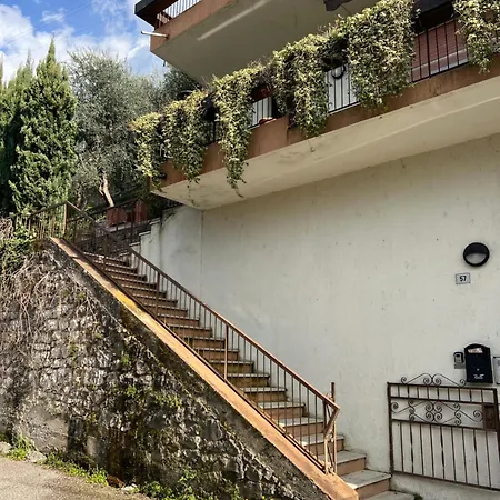 Casa Agnese View Feriehus